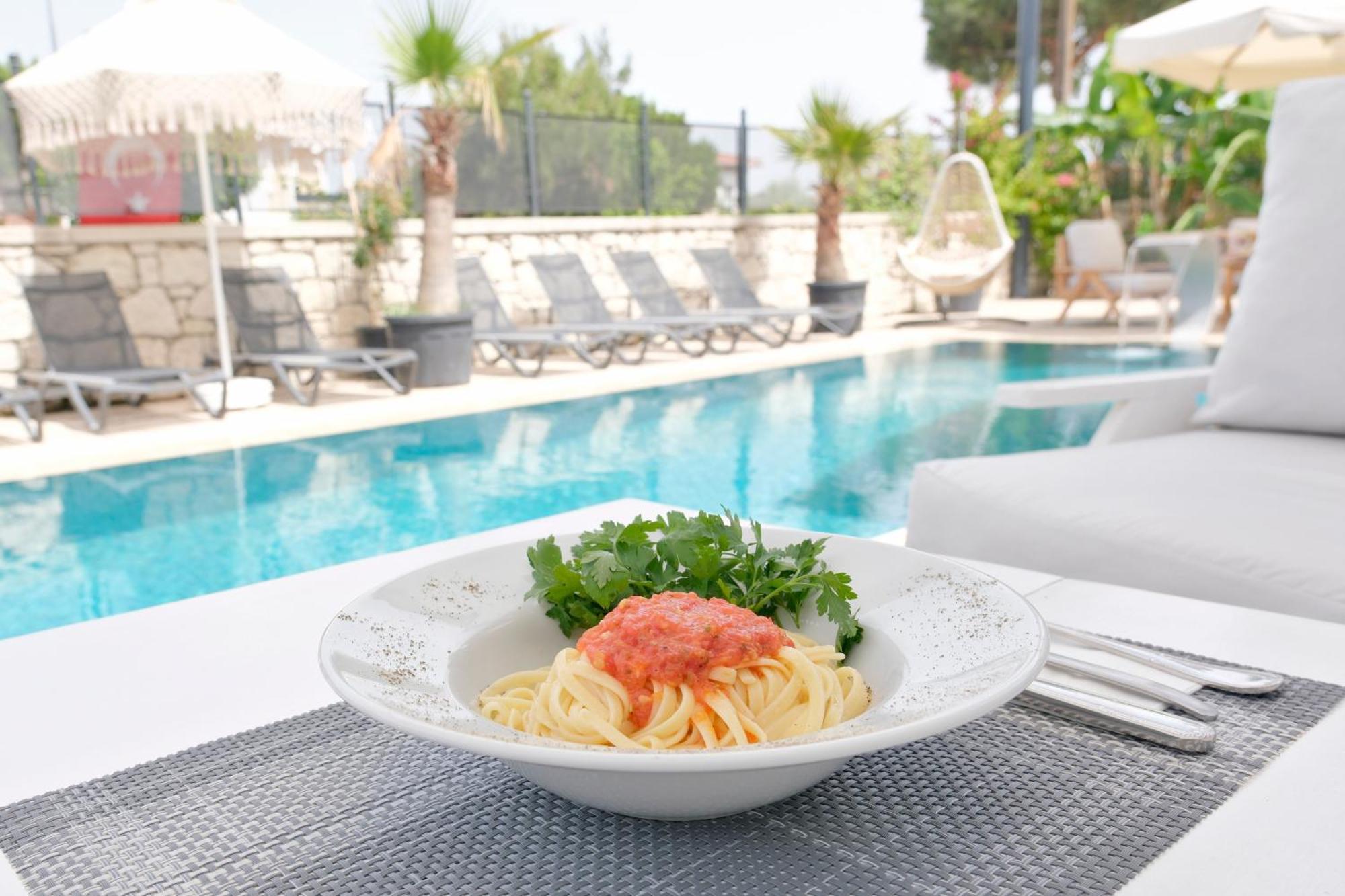 Anchor Alacati Hotel מראה חיצוני תמונה